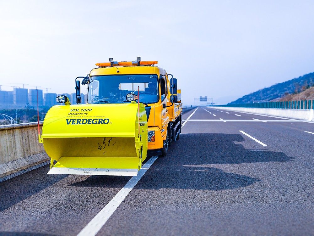 浙江高速联合行动：高速公路垃圾清理行动圆满成功